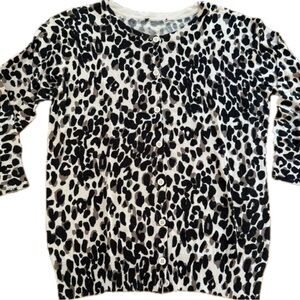 Stylish Animal (Leopard)‎ Print 3/4 Sleeve Button-Up Cardigan Women's S-M NWOT